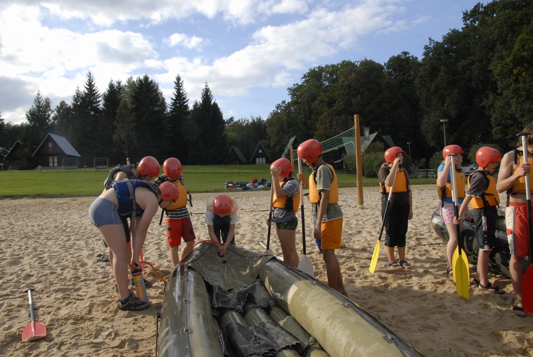 016 CAL Zahajovacka 2010